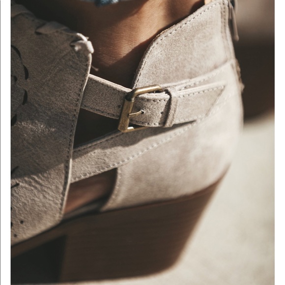 Taupe western inspired cutout bootie NIB. - Picture 7 of 8
